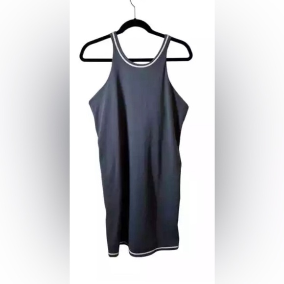 Vuori Volley Dress - Picture 6 of 10